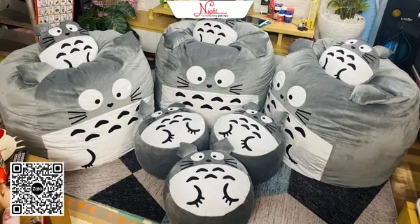 Chọn Màu Ghế Lười Hợp Phong Thủy Theo Mệnh Gia Chủ 2 ghe luoi hoat hinh totoro