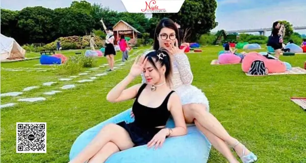 Ghế Lười Bãi Biển NIGHT Tận Hưởng Kỳ Nghỉ Thư Giãn 1 Ghế lười bãi biển